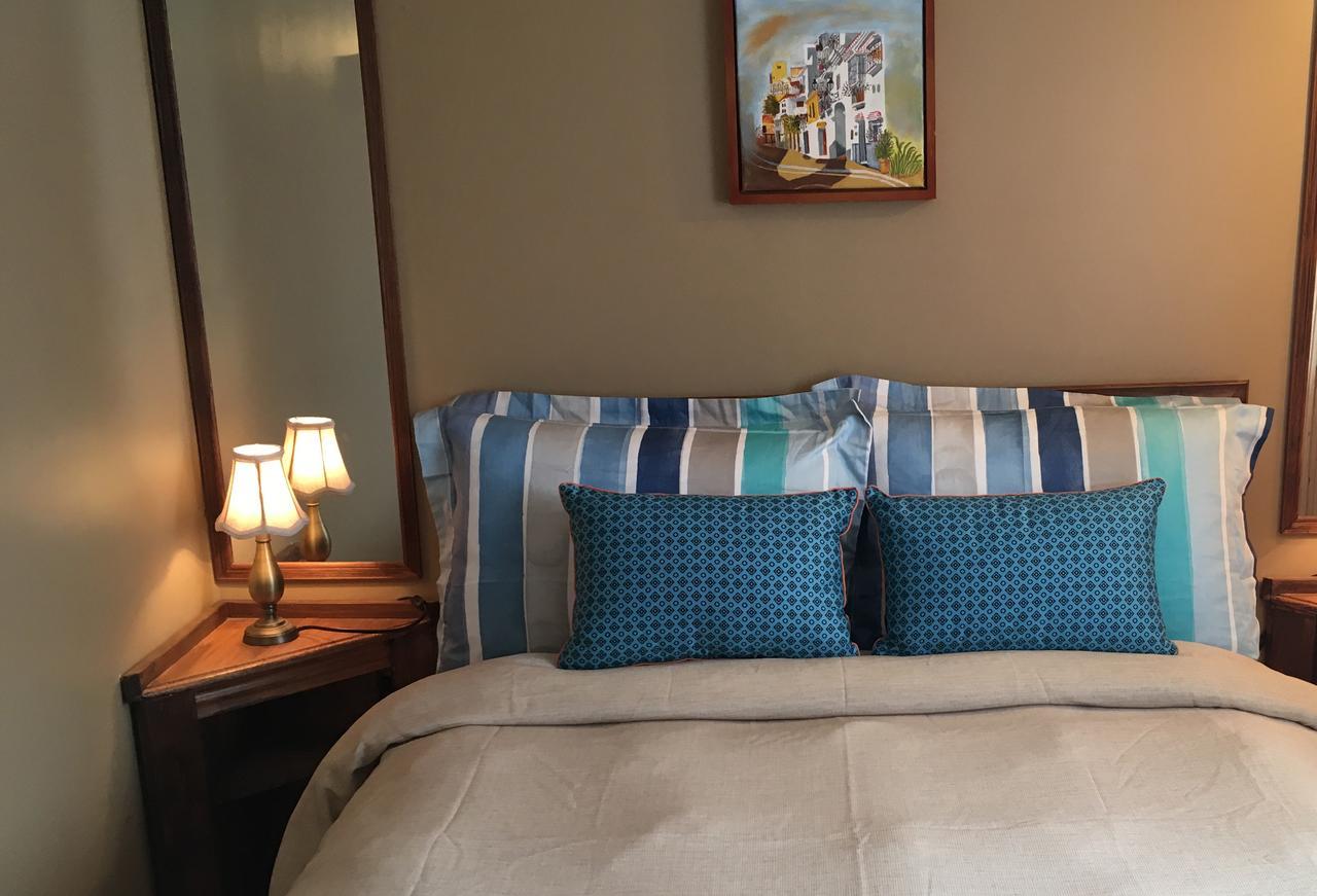 グランド・ベルジュロンヌ La Chouette Viree Bed & Breakfast エクステリア 写真