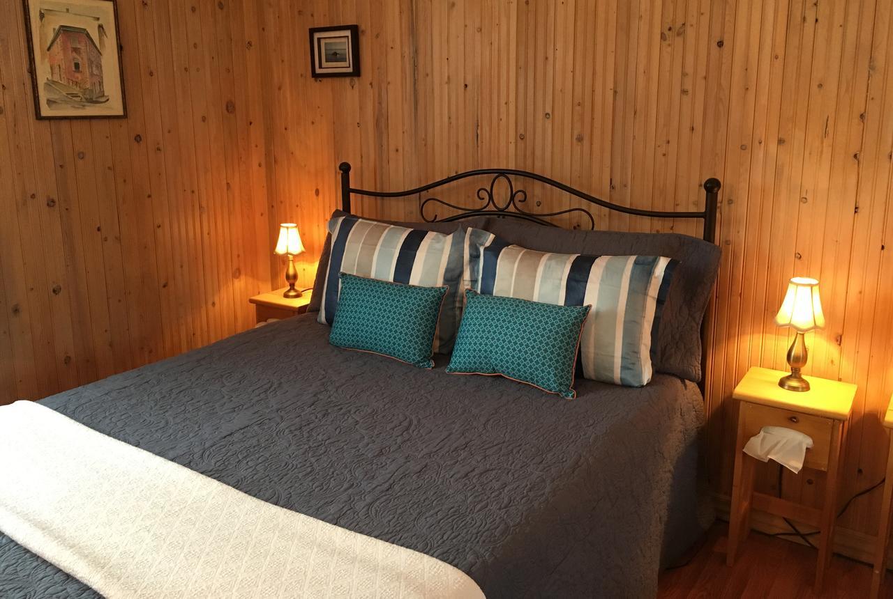 グランド・ベルジュロンヌ La Chouette Viree Bed & Breakfast エクステリア 写真